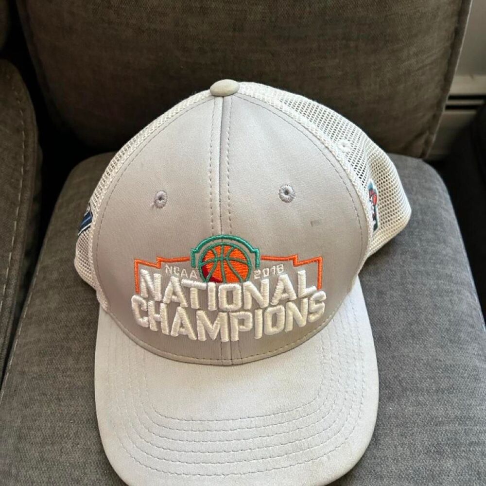 Top-of-the-world Men's Grey and White Hat